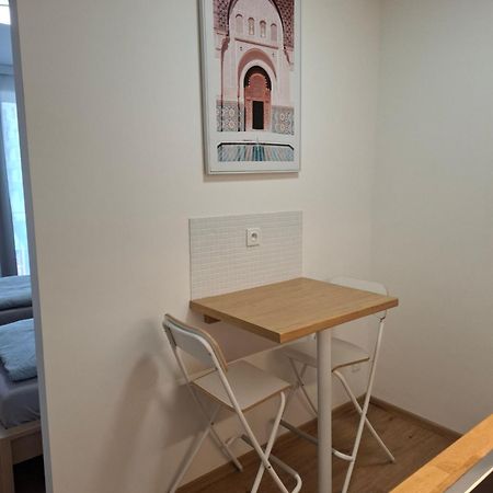 Santova Apartments 奥洛穆茨 外观 照片