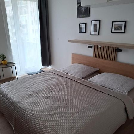 Santova Apartments 奥洛穆茨 外观 照片