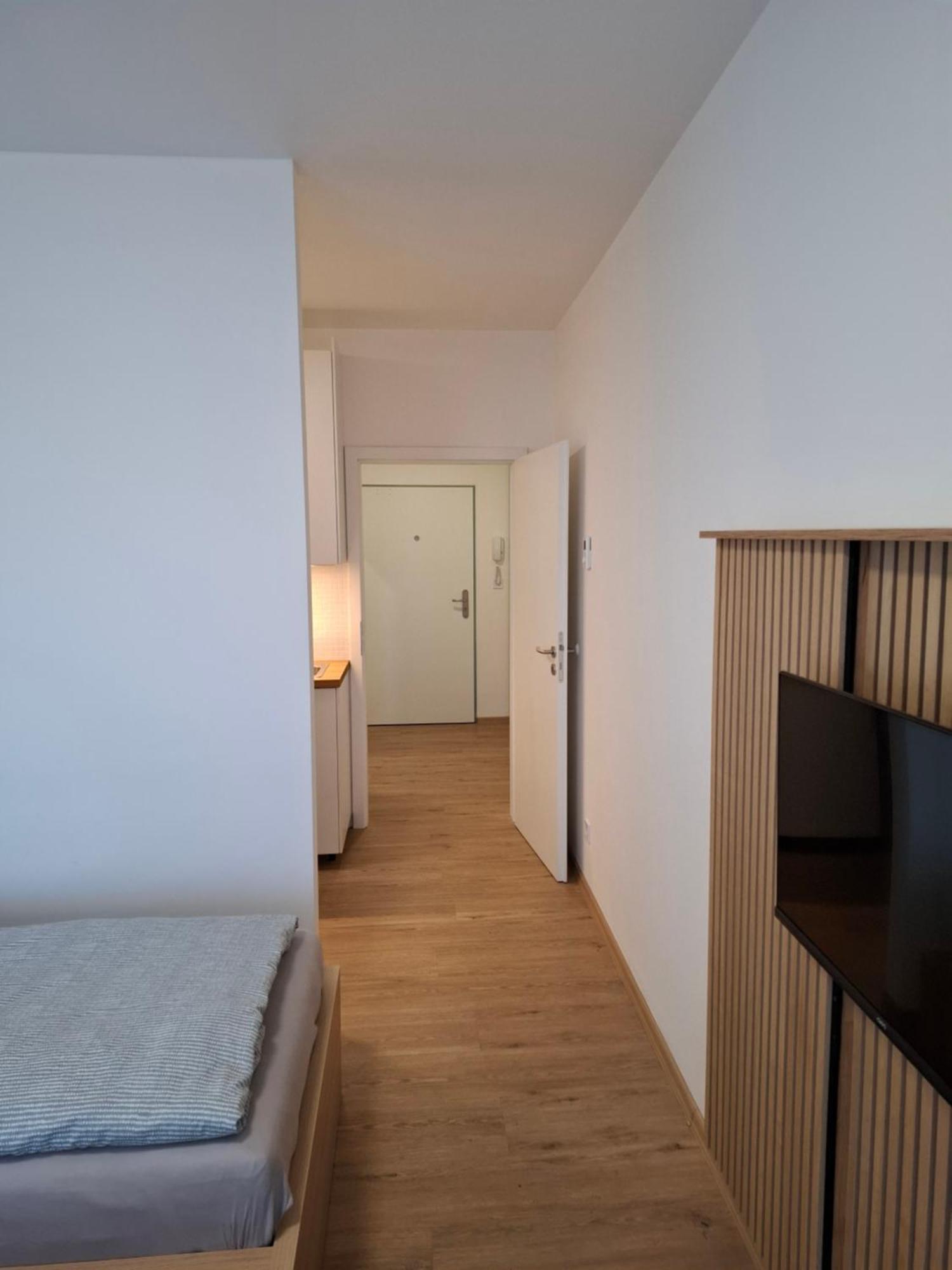 Santova Apartments 奥洛穆茨 外观 照片