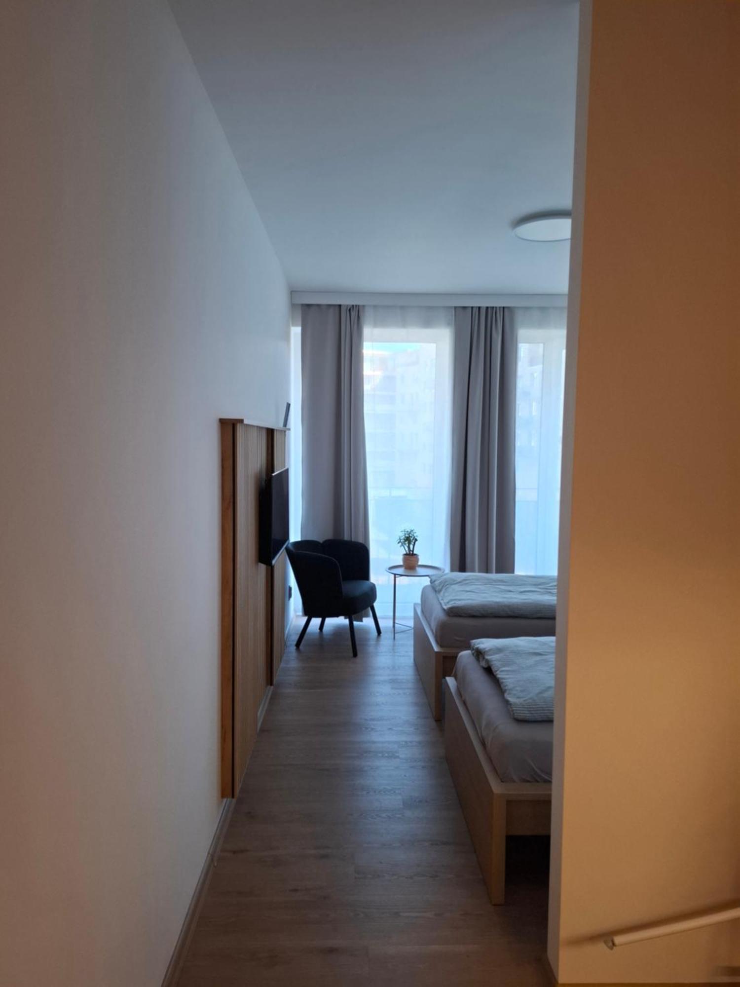 Santova Apartments 奥洛穆茨 外观 照片