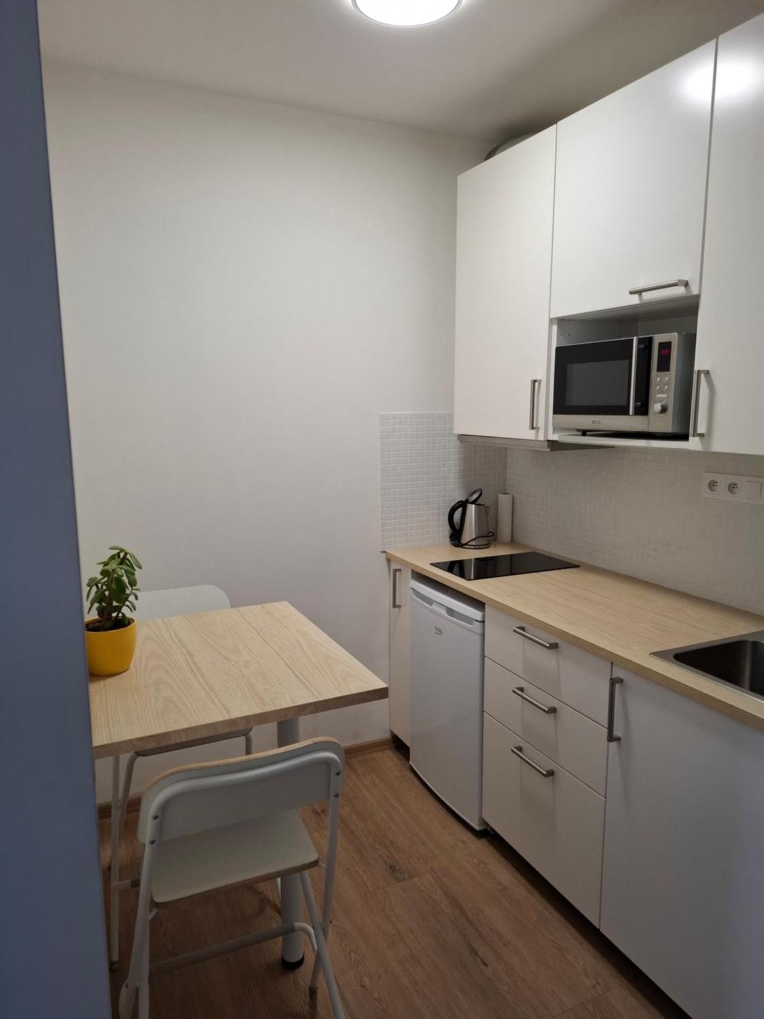 Santova Apartments 奥洛穆茨 外观 照片